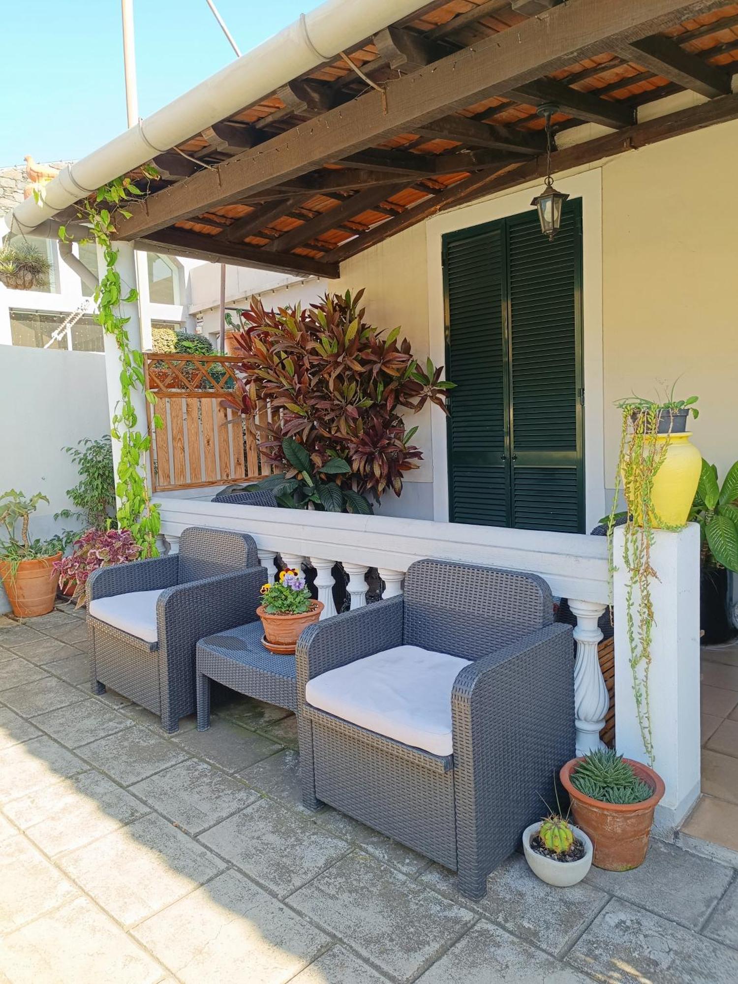 Home & Flower - Private Bedrooms Funchal Εξωτερικό φωτογραφία