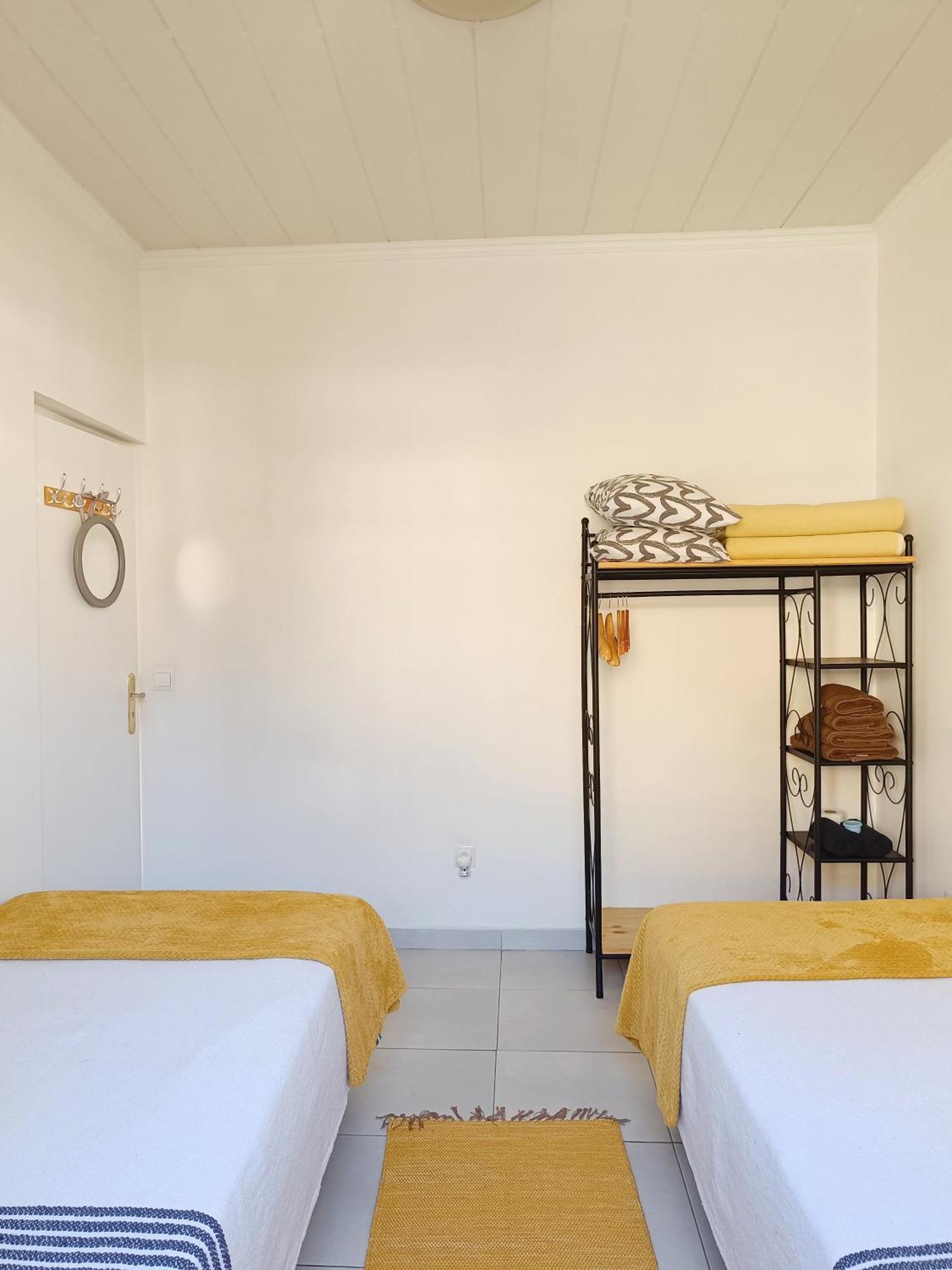 Home & Flower - Private Bedrooms Funchal Εξωτερικό φωτογραφία