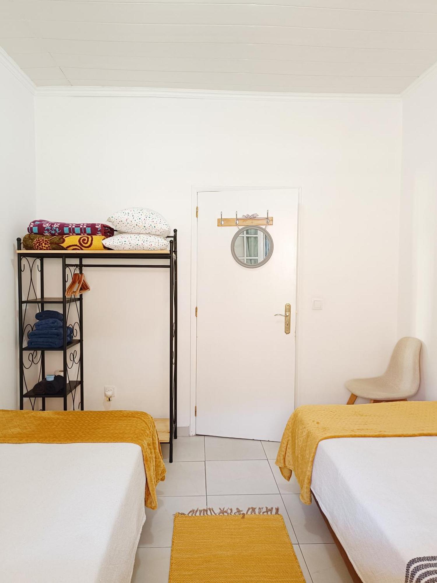Home & Flower - Private Bedrooms Funchal Δωμάτιο φωτογραφία